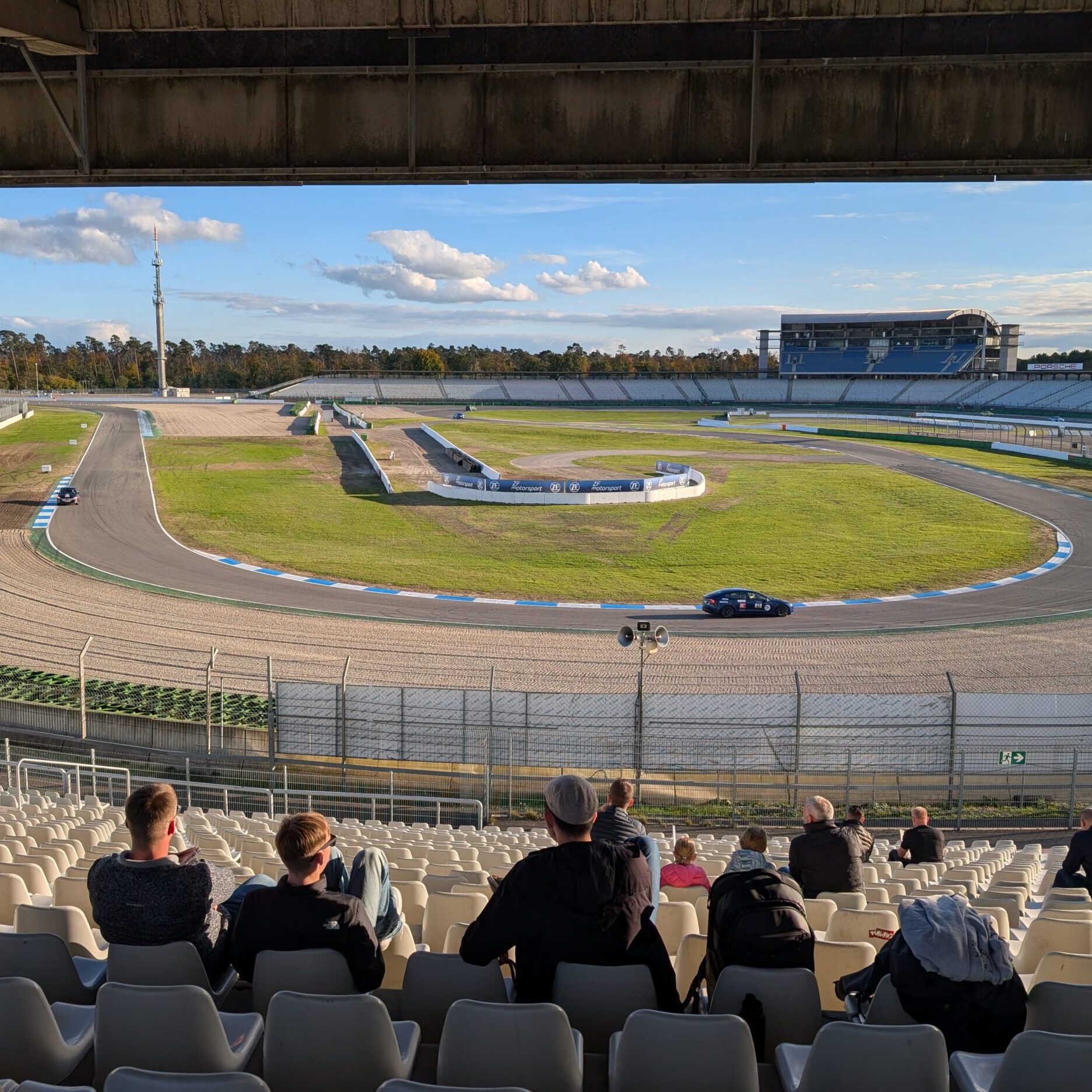 PXL_20251018_145247978